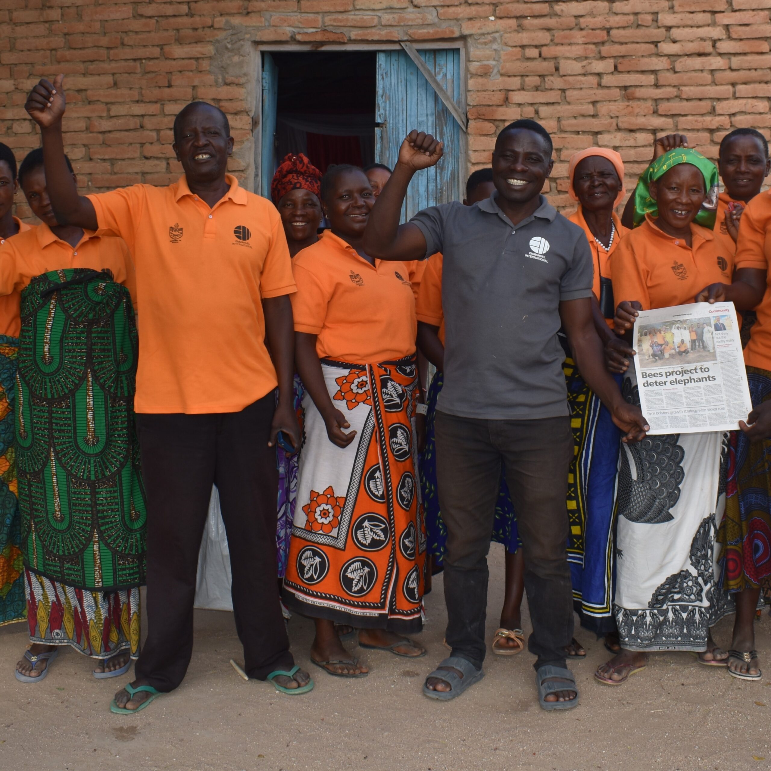 Choirs, Bibles, Bees & Elephants (BushNet 2 of 2026) Choirs, Bibles, Bees & Elephants (BushNet 2 of 2026)